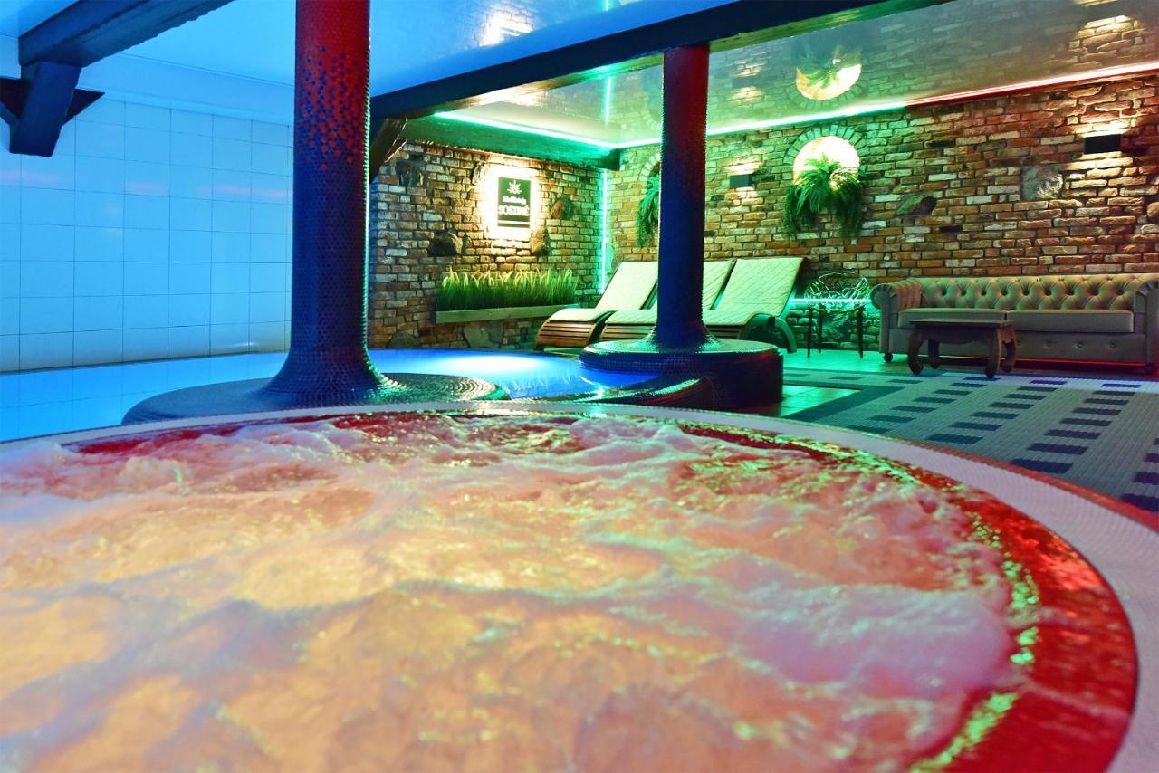 Medziotoju Sostine Hotel Kunioniai Kültér fotó